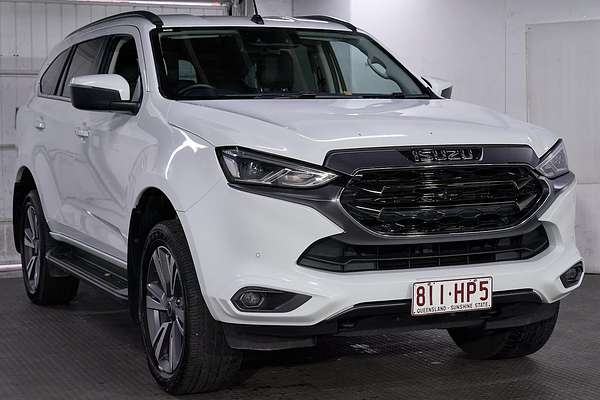 2023 Isuzu MU-X LS-T