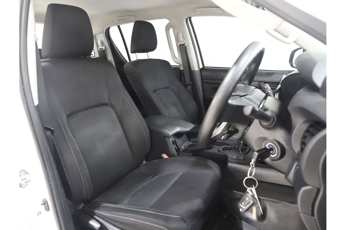 2023 Toyota Hilux SR GUN126R 4X4