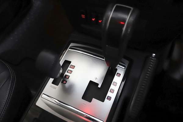 2019 Mitsubishi Pajero GLS NX