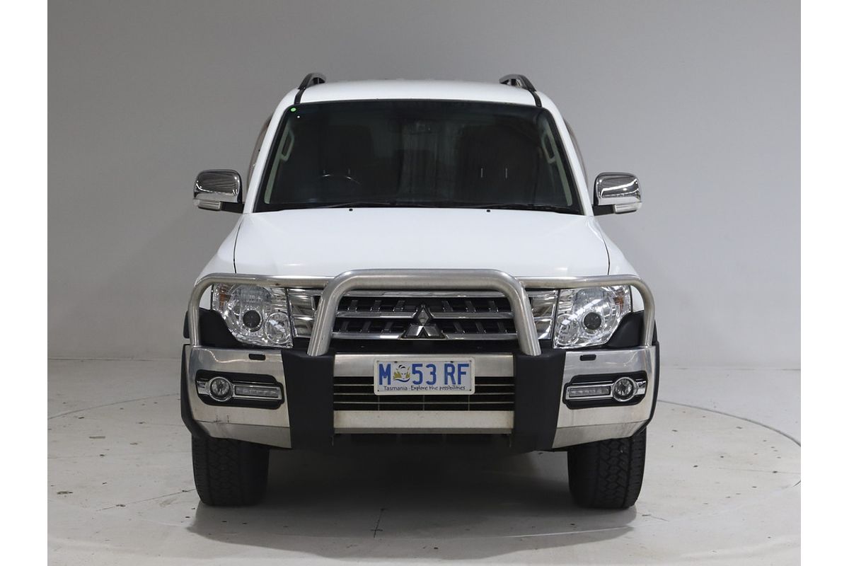 2019 Mitsubishi Pajero GLS NX