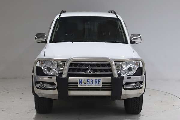 2019 Mitsubishi Pajero GLS NX