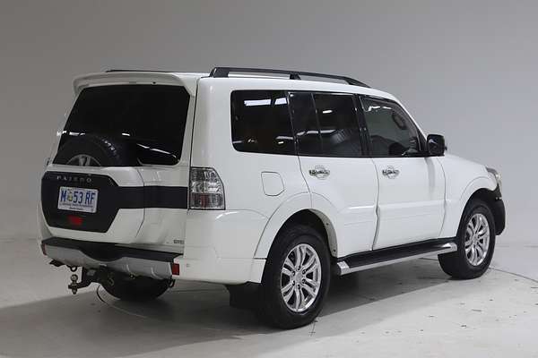 2019 Mitsubishi Pajero GLS NX