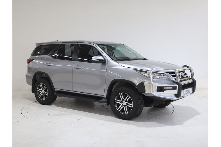 2015 Toyota Fortuner GX GUN156R