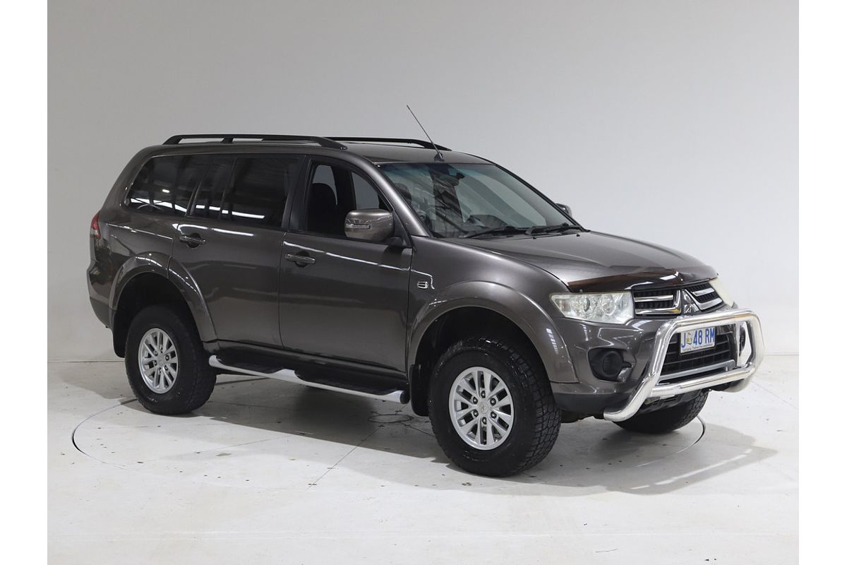 2015 Mitsubishi CHALLENGER LS (5 SEAT) (4x4) 5 SP AUTOMATIC 4D WAGON DT4 DIESEL