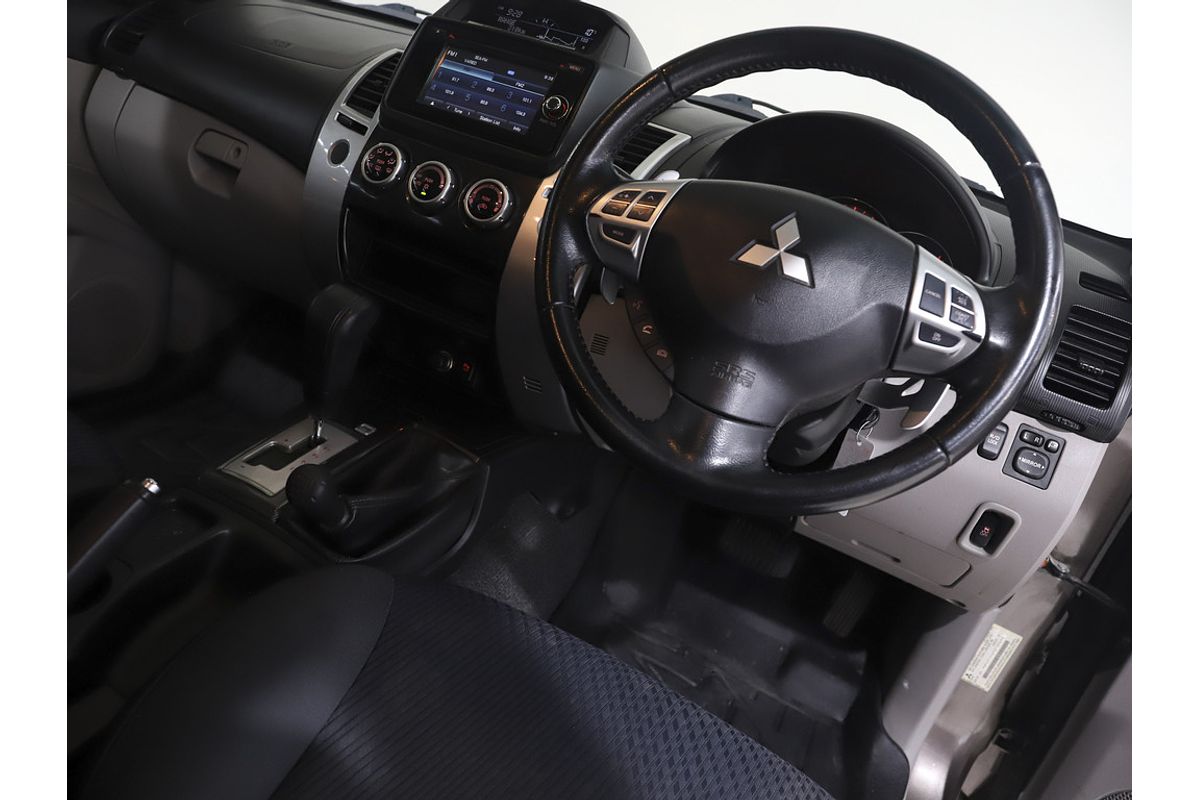 2015 Mitsubishi CHALLENGER LS (5 SEAT) (4x4) 5 SP AUTOMATIC 4D WAGON DT4 DIESEL