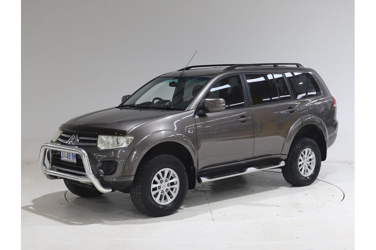 2015 Mitsubishi CHALLENGER LS (5 SEAT) (4x4) 5 SP AUTOMATIC 4D WAGON DT4 DIESEL