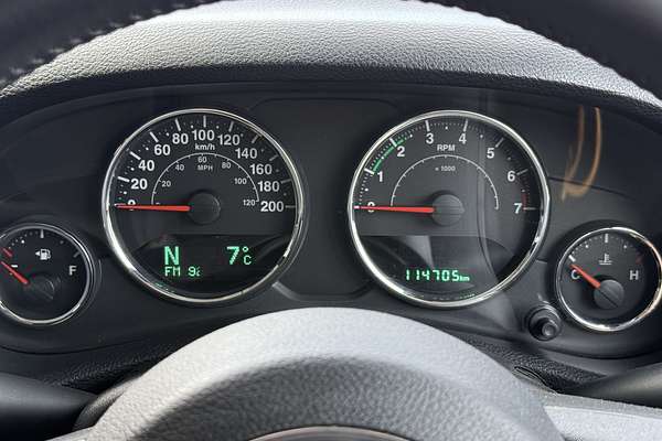 2015 Jeep Wrangler Unlimited Sport JK