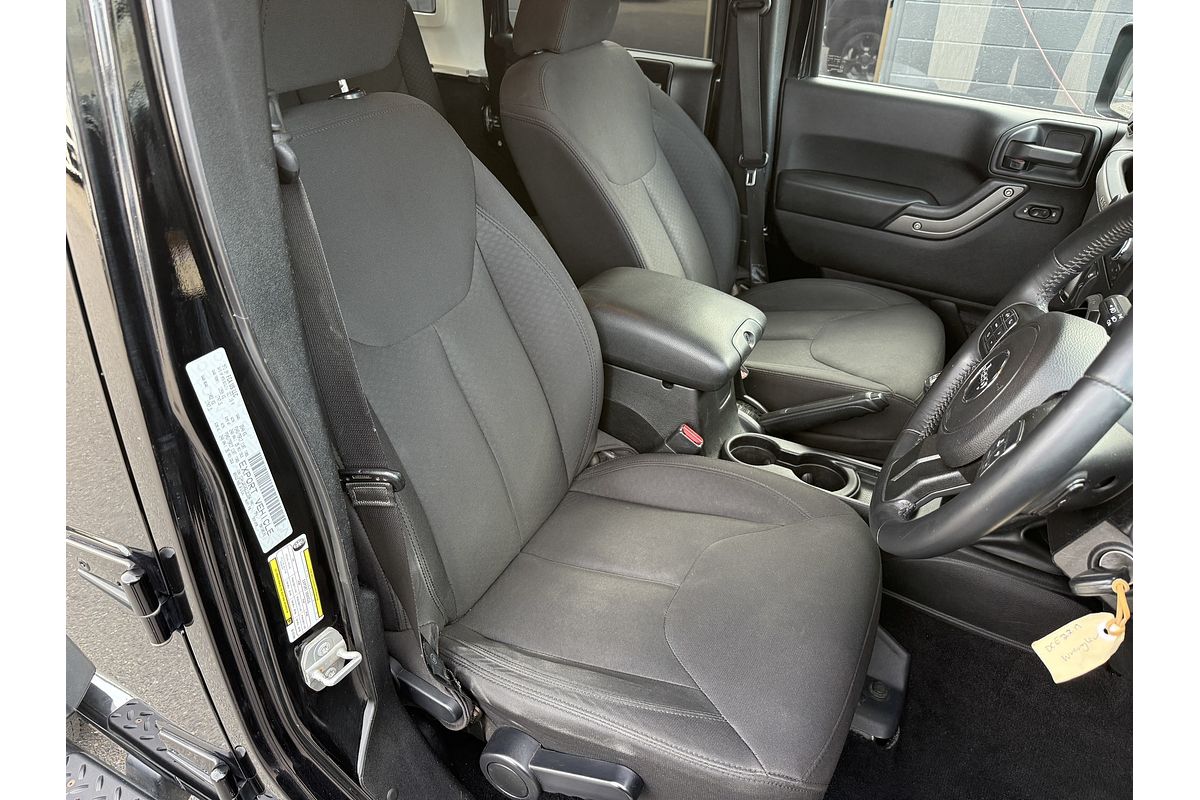 2015 Jeep Wrangler Unlimited Sport JK