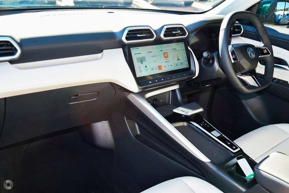 2025 MG ZS Essence Hybrid+ ZS32
