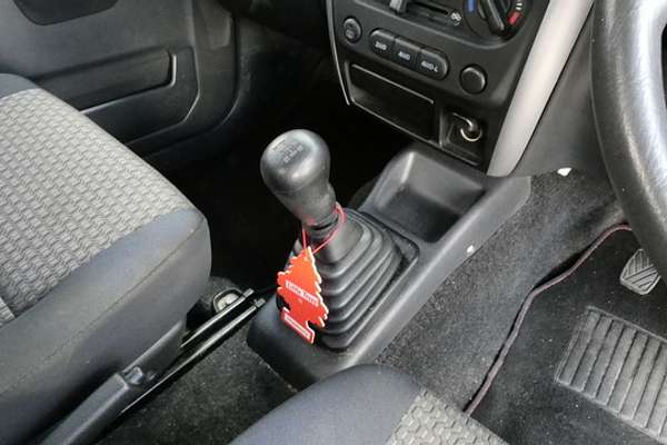 2011 Suzuki Jimny SIERRA (4x4)