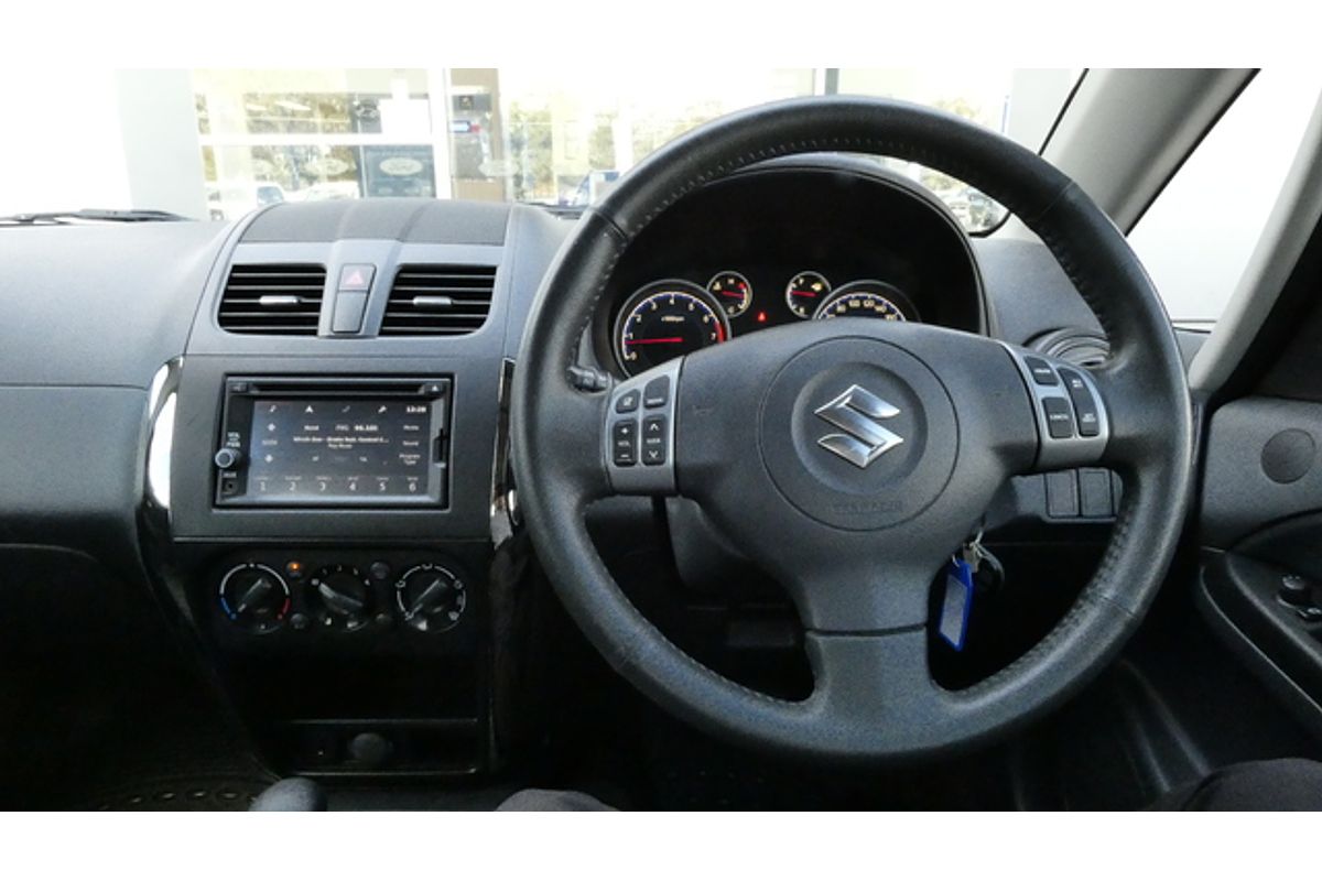 2013 Suzuki SX4 CROSSOVER NAVIGATOR GY