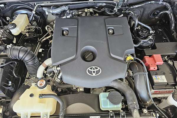 2024 Toyota Fortuner GXL GUN156R
