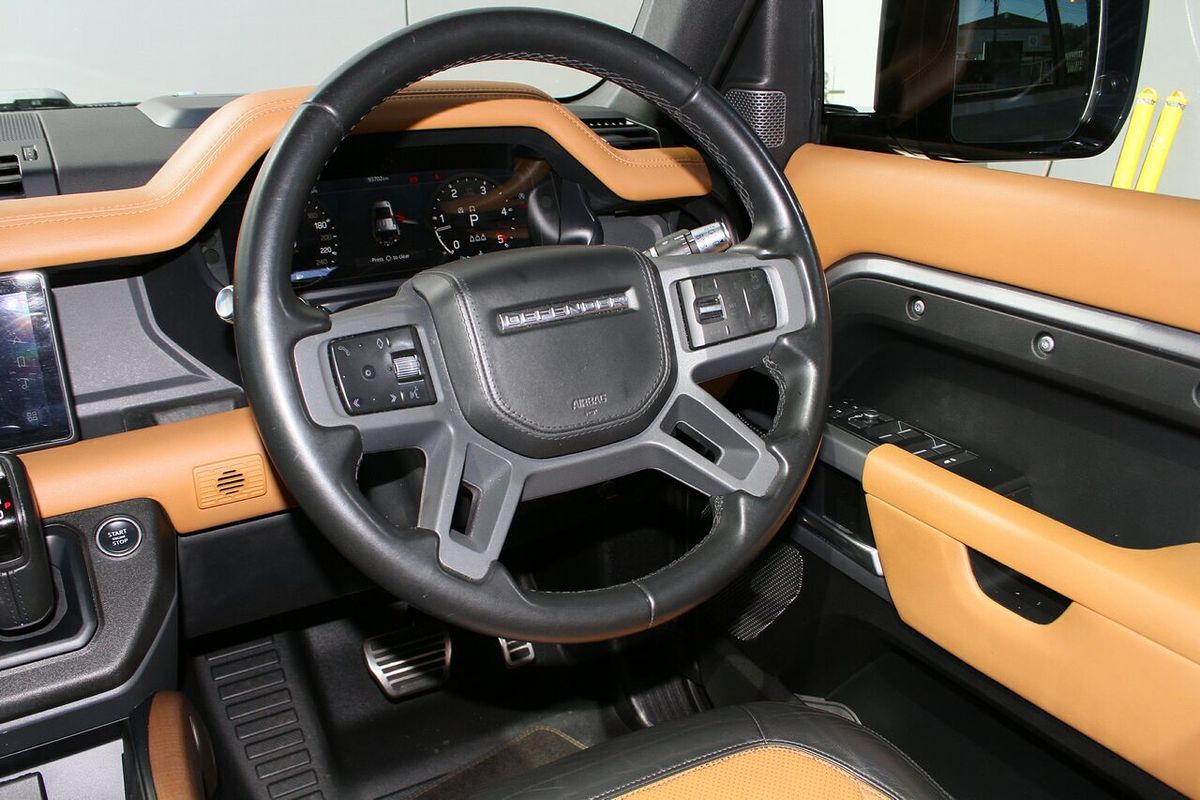 2021 Land Rover Defender 110 D300 X L663