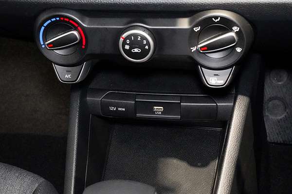 2021 Kia Stonic S YB