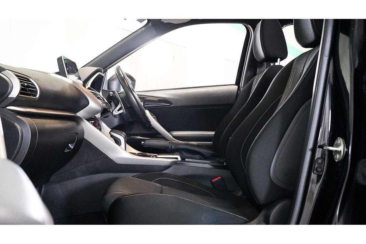 2019 Mitsubishi Eclipse Cross Black Edition YA