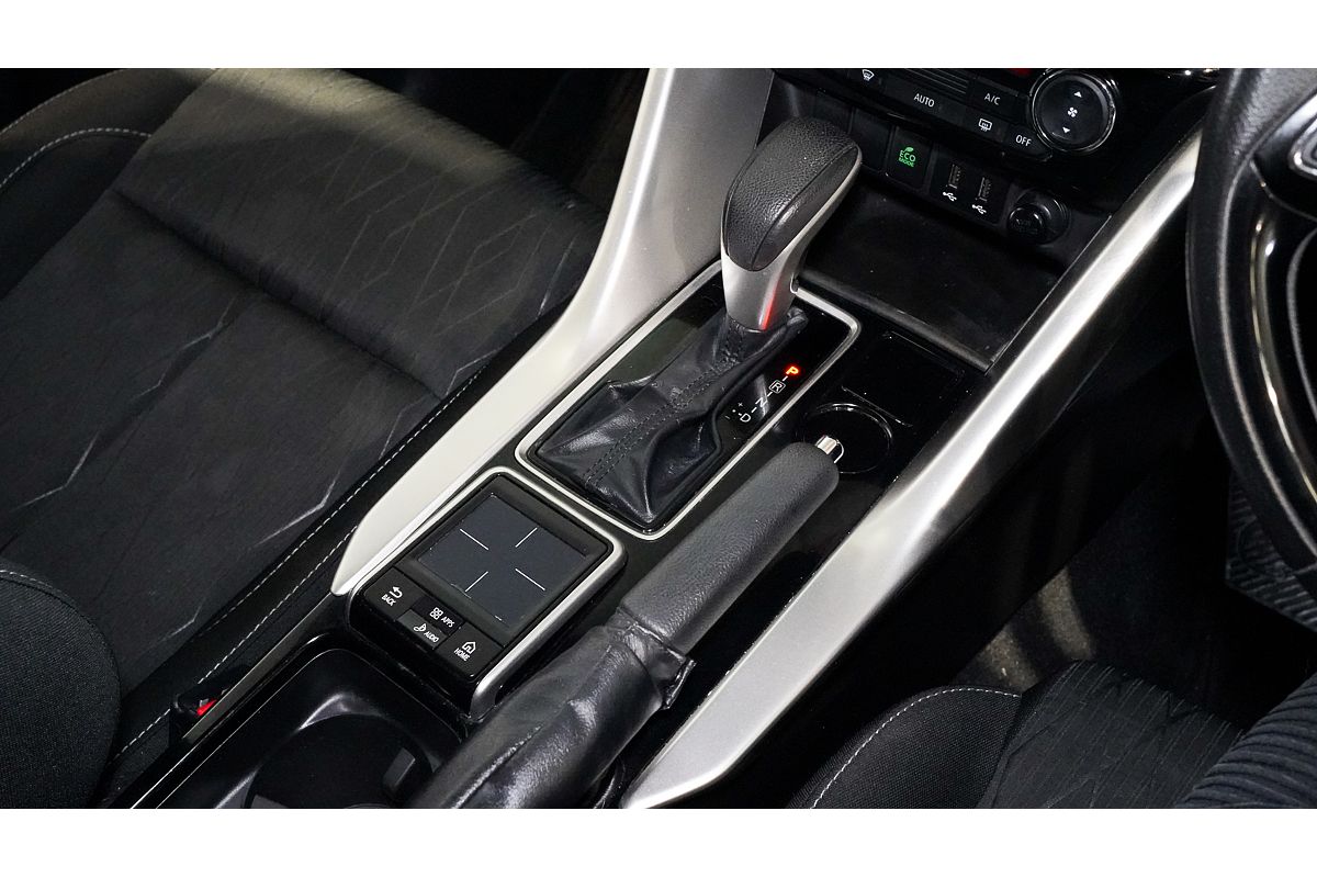 2019 Mitsubishi Eclipse Cross Black Edition YA