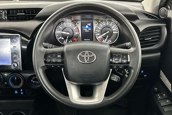 2021 Toyota Hilux SR GUN126R 4X4