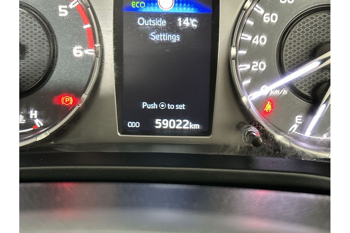 2021 Toyota Hilux SR GUN126R 4X4