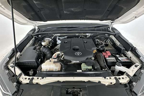 2021 Toyota Hilux SR GUN126R 4X4