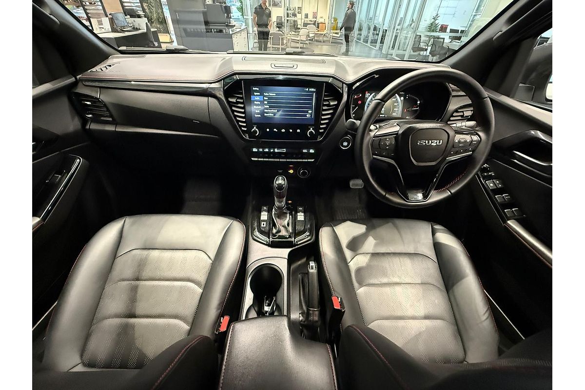 2024 Isuzu D-MAX X-TERRAIN 4X4