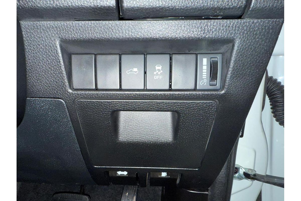 2024 Isuzu D-MAX X-TERRAIN 4X4
