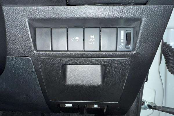 2024 Isuzu D-MAX X-TERRAIN 4X4
