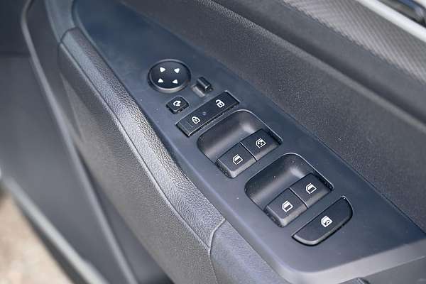 2022 Kia Sportage S NQ5