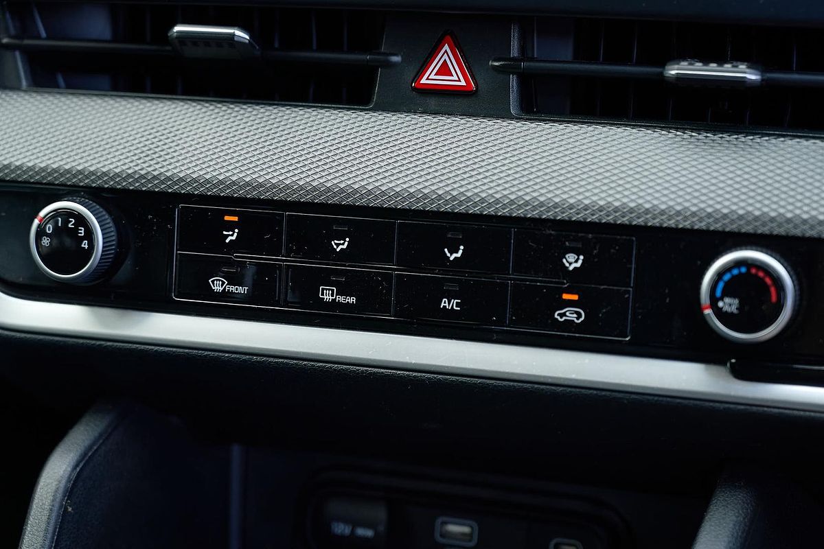 2022 Kia Sportage S NQ5