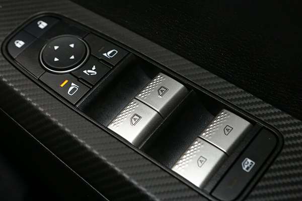 2024 Mitsubishi Outlander LS ZM