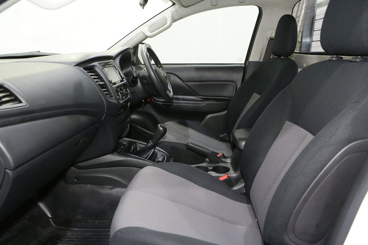 2021 Mitsubishi Triton GLX MR Rear Wheel Drive