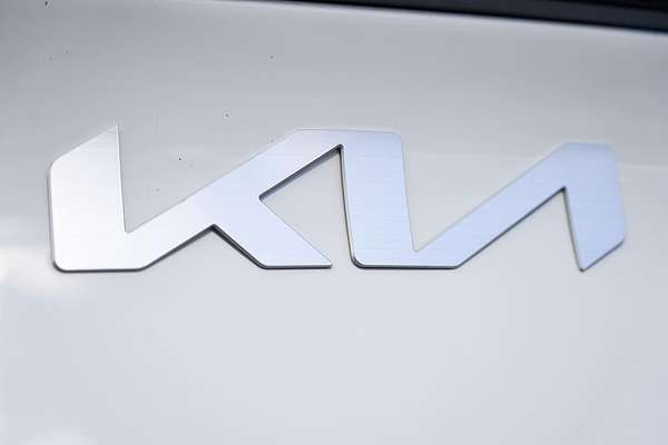 2022 Kia Sportage S NQ5
