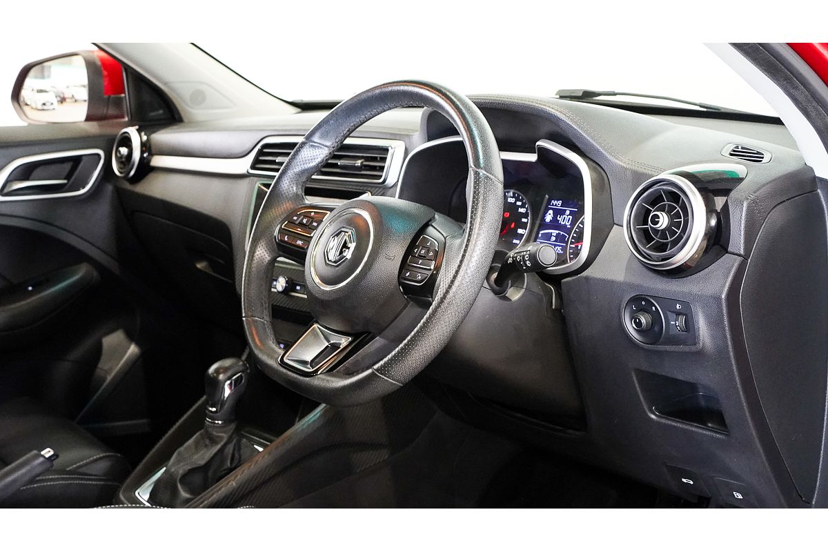 2019 MG ZS Essence AZS1