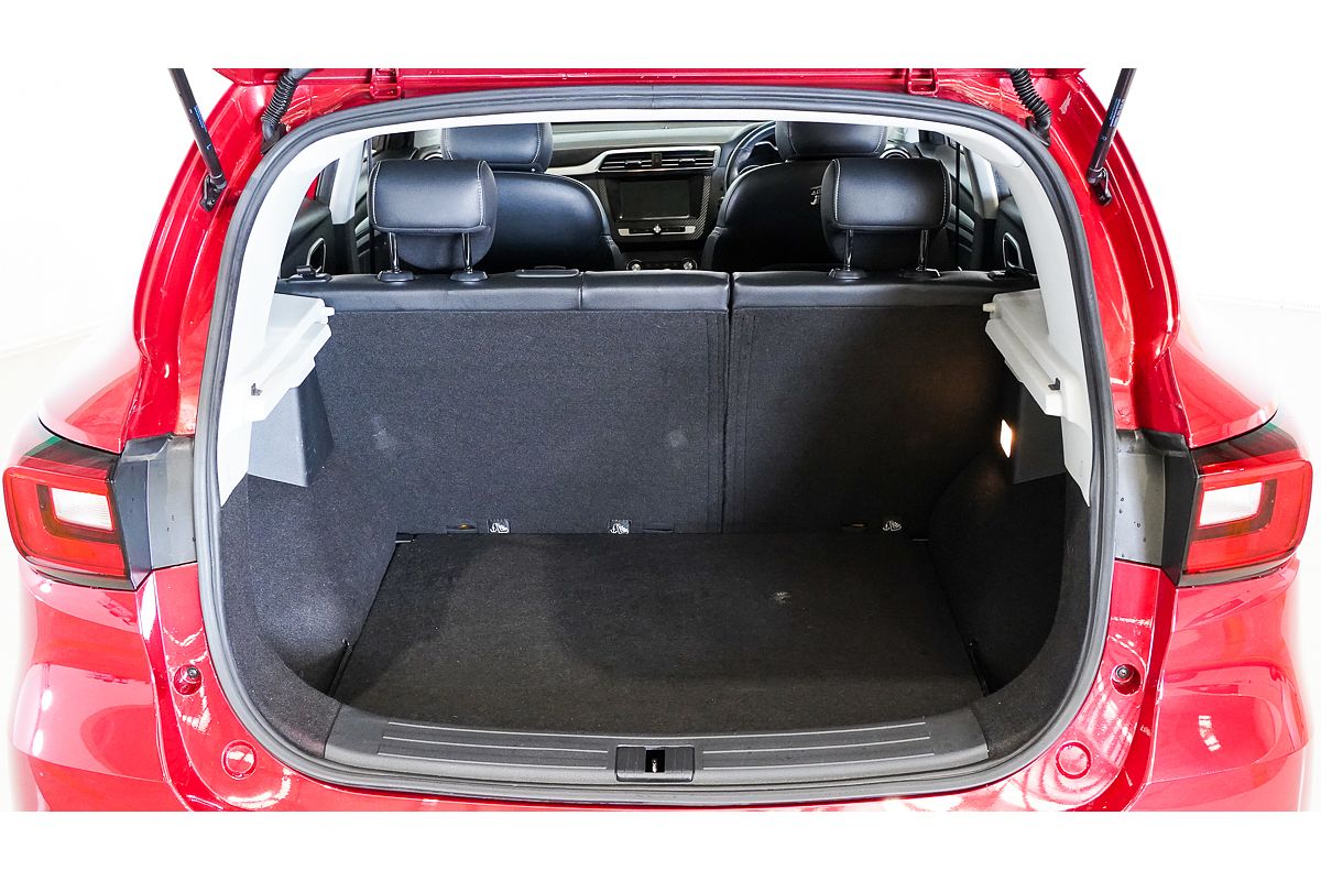 2019 MG ZS Essence AZS1