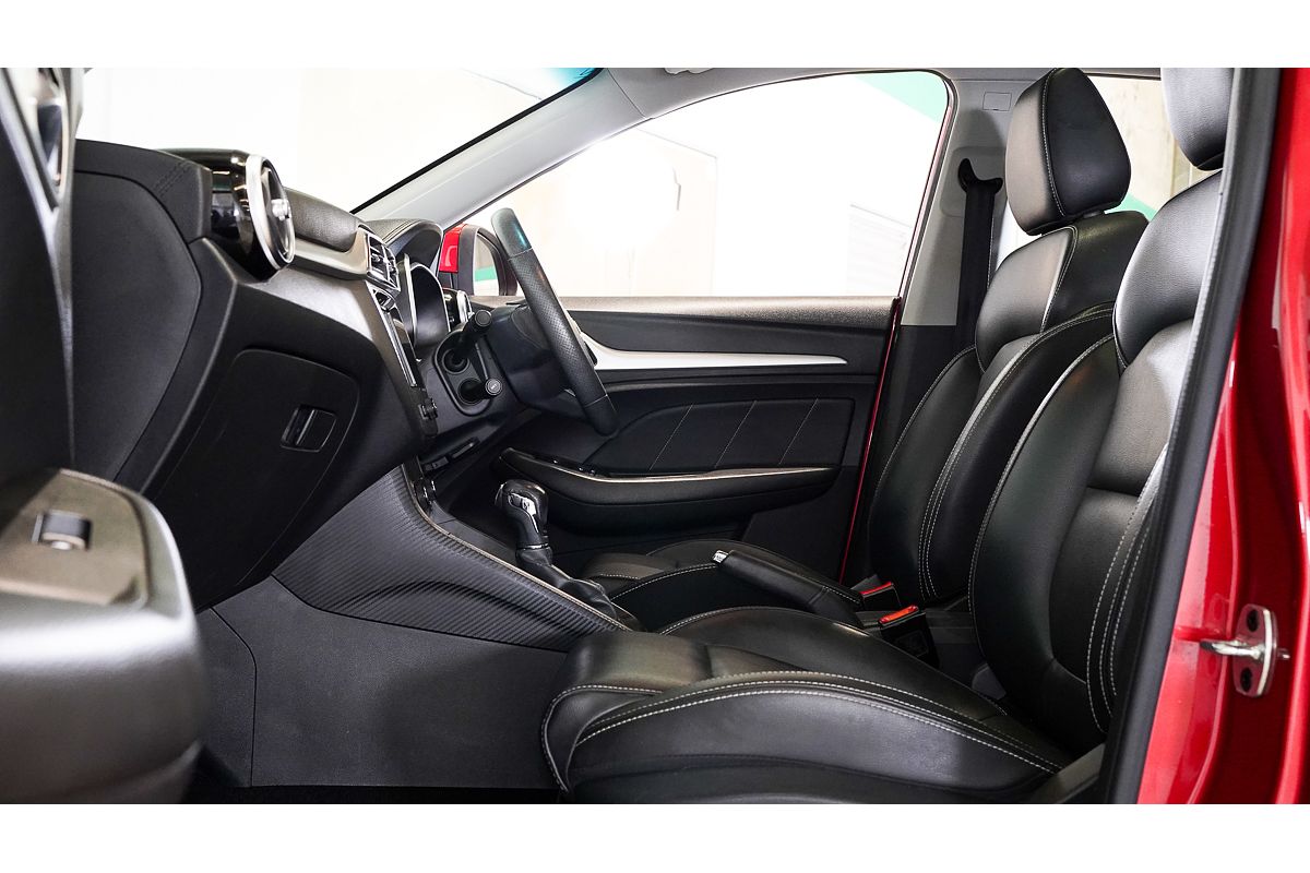 2019 MG ZS Essence AZS1