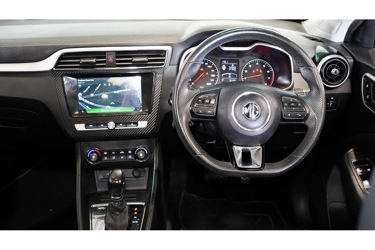 2019 MG ZS Essence AZS1