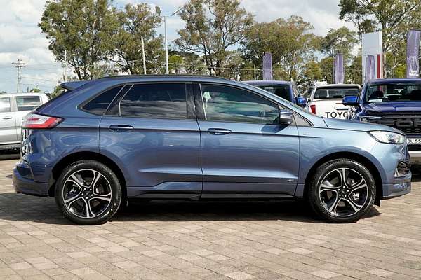 2018 Ford Endura ST-Line CA