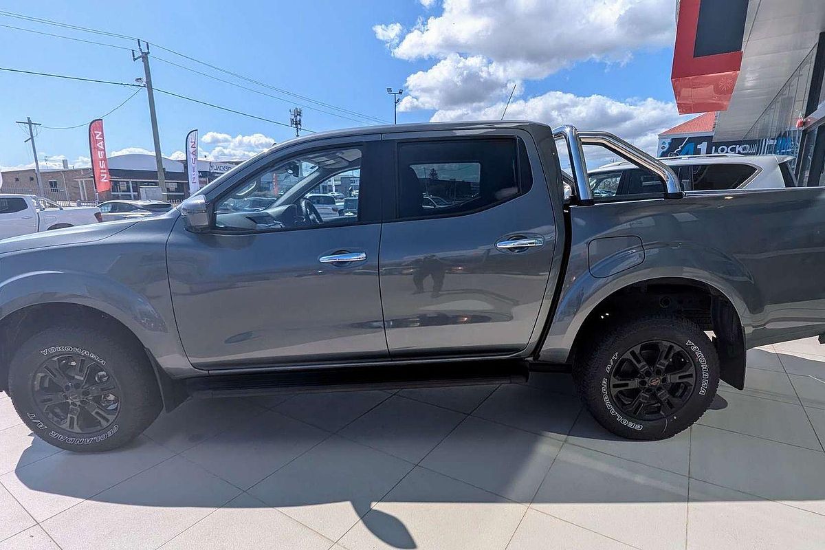 2024 Nissan Navara ST D23 4X4