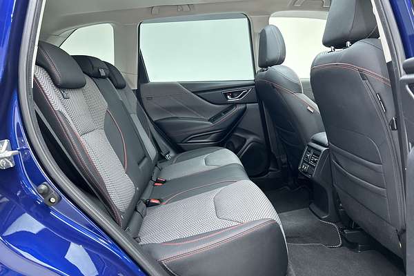2022 Subaru Forester 2.5i Sport S5