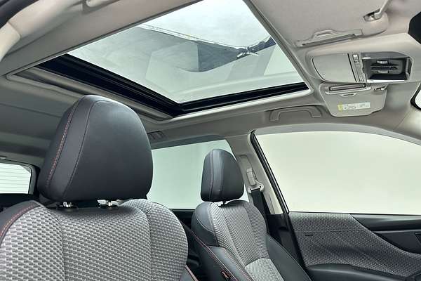 2022 Subaru Forester 2.5i Sport S5