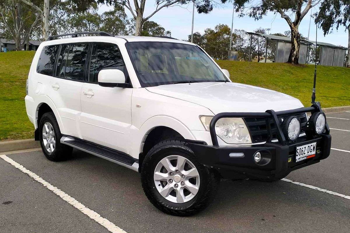 2014 Mitsubishi Pajero GLX-R NW