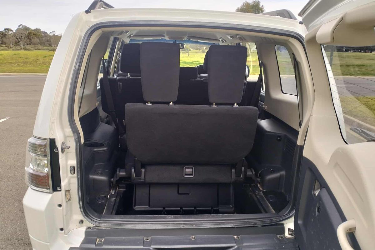 2014 Mitsubishi Pajero GLX-R NW