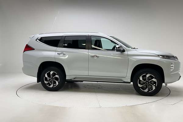 2024 Mitsubishi Pajero Sport GLS QG