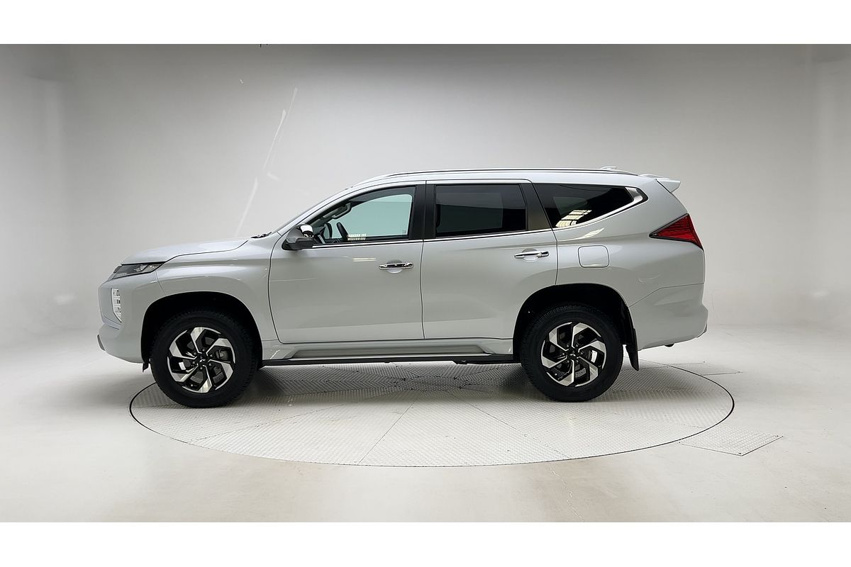 2024 Mitsubishi Pajero Sport GLS QG