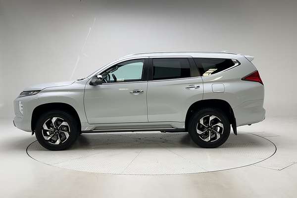 2024 Mitsubishi Pajero Sport GLS QG