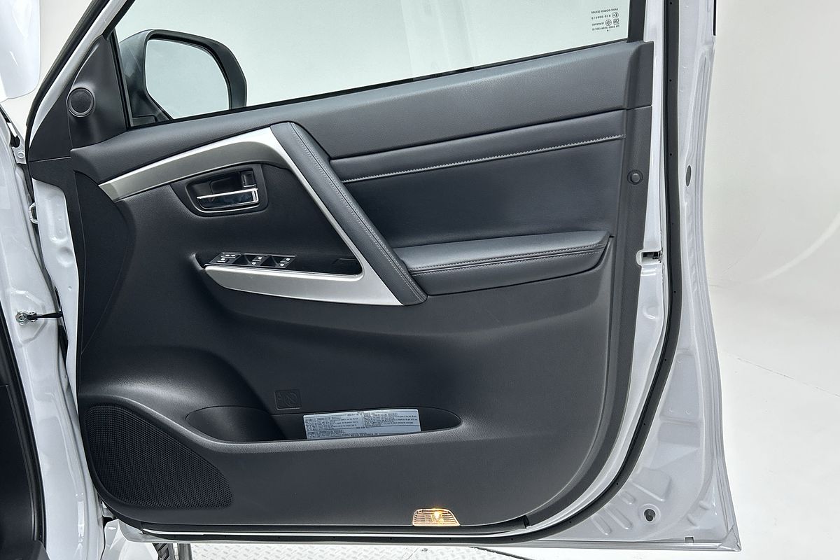 2024 Mitsubishi Pajero Sport GLS QG