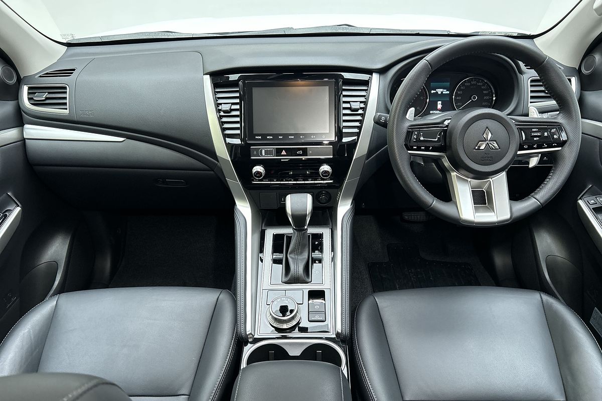 2024 Mitsubishi Pajero Sport GLS QG