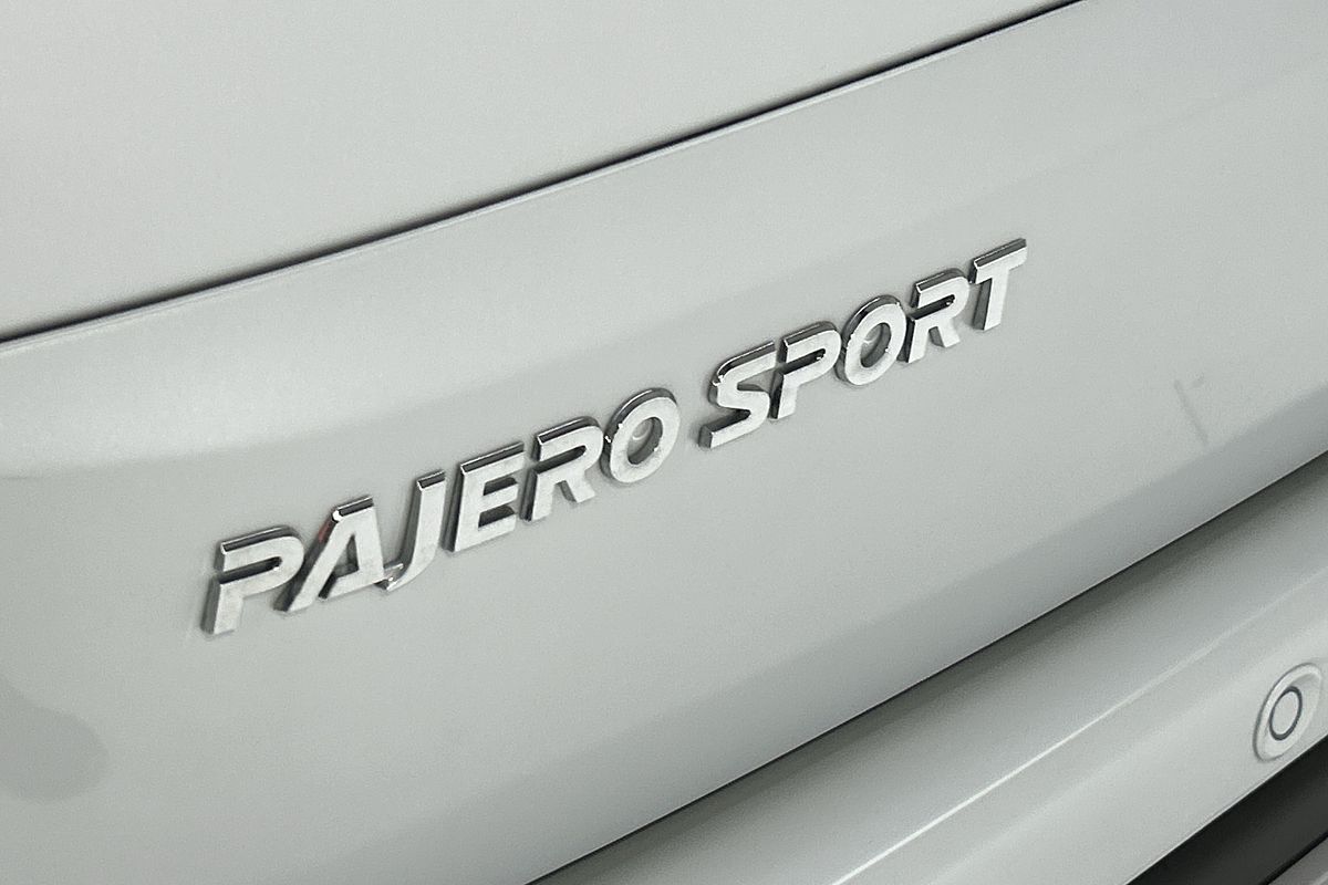 2024 Mitsubishi Pajero Sport GLS QG