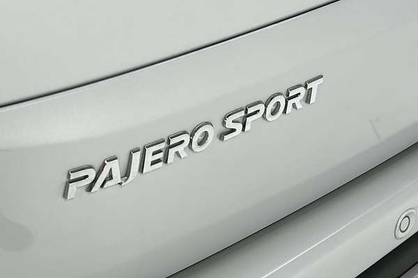 2024 Mitsubishi Pajero Sport GLS QG