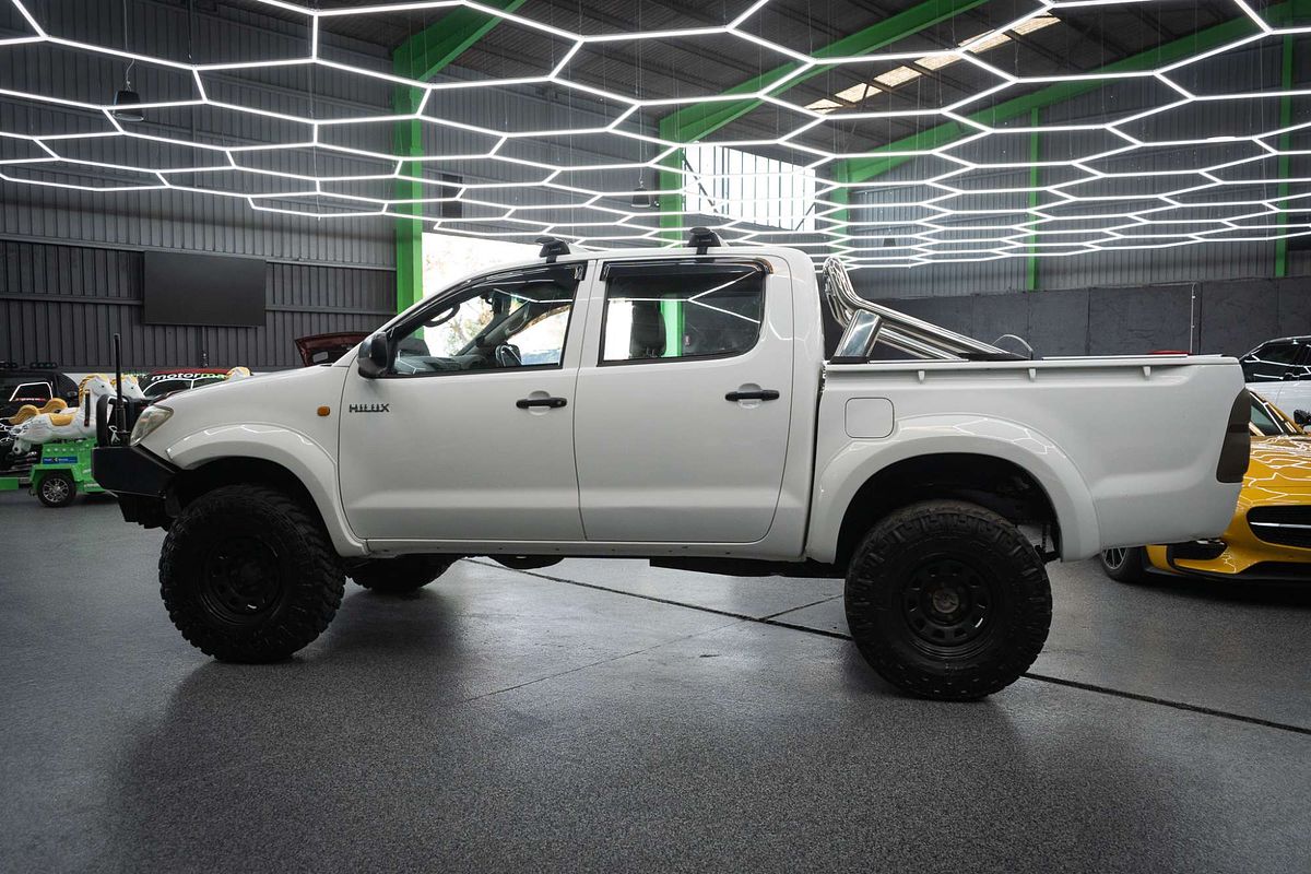 2009 Toyota Hilux SR GGN25R 4X4