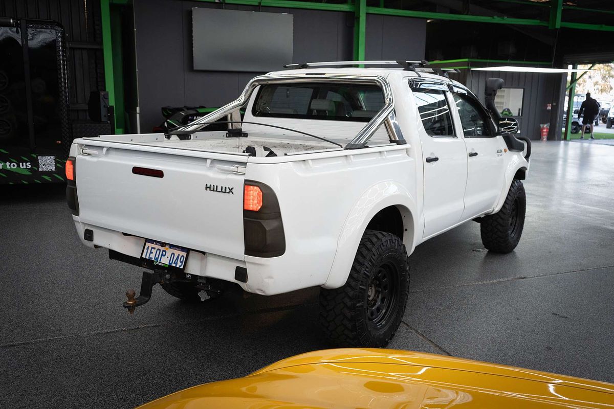 2009 Toyota Hilux SR GGN25R 4X4
